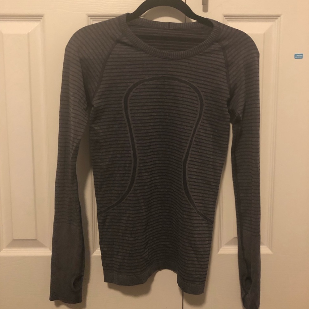 Lulu Lemon Long Sleeve T-shirt